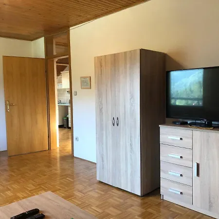 Apartment Taja Podvelka
