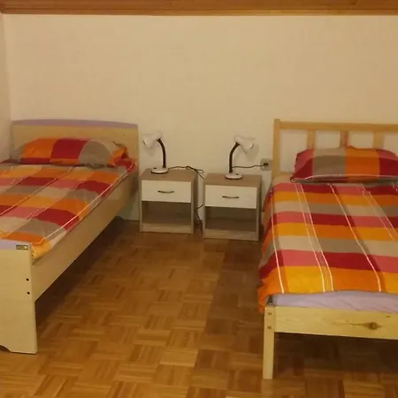 Taja * Podvelka