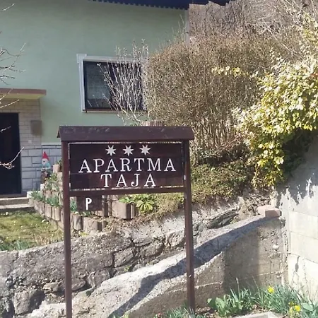 Taja Podvelka